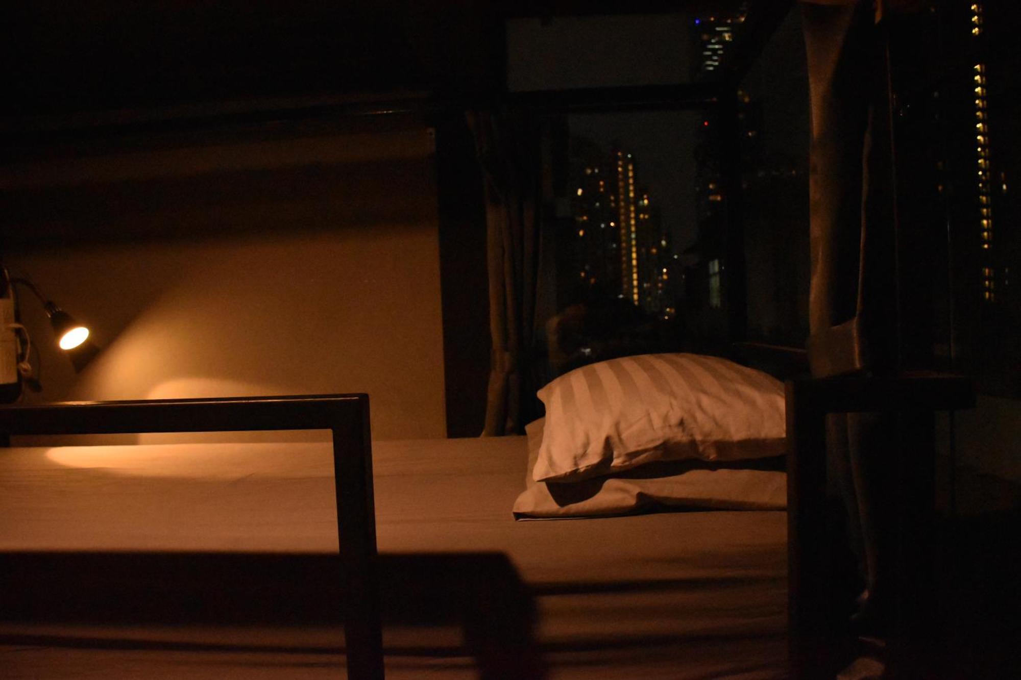 Stay At Pan Hostel Bangkok Bagian luar foto